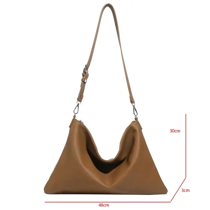 Sac enveloppe noir pour femmes