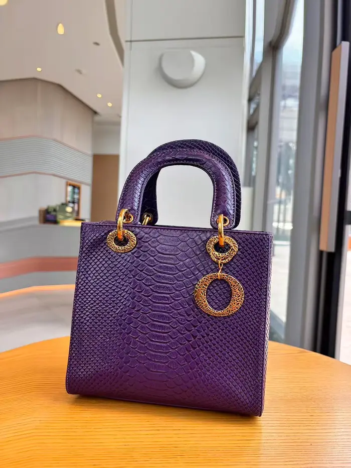 2025 nouvelle mode luxe serpent dame sac à main niche design texture avancée tempérament exotique pe