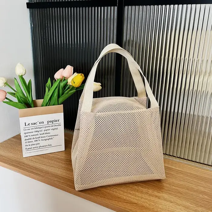 Nouveau sac en maille de grande capacité avec poignée, sac de maquillage de toilette de voyage, sac 