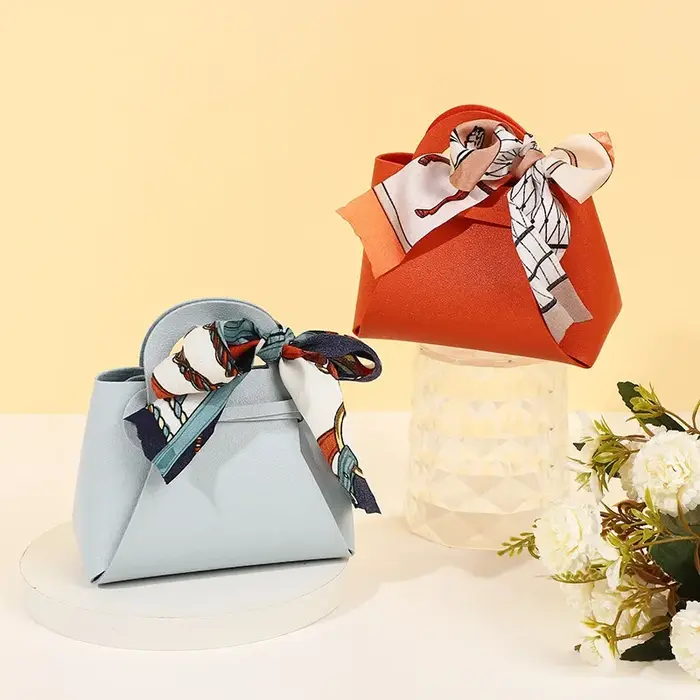 Sacs Cadeaux en Cuir Globale