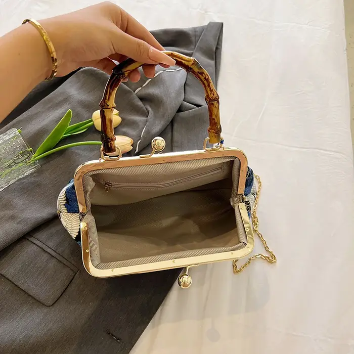 Mini sac à main en bambou brodé pour femme