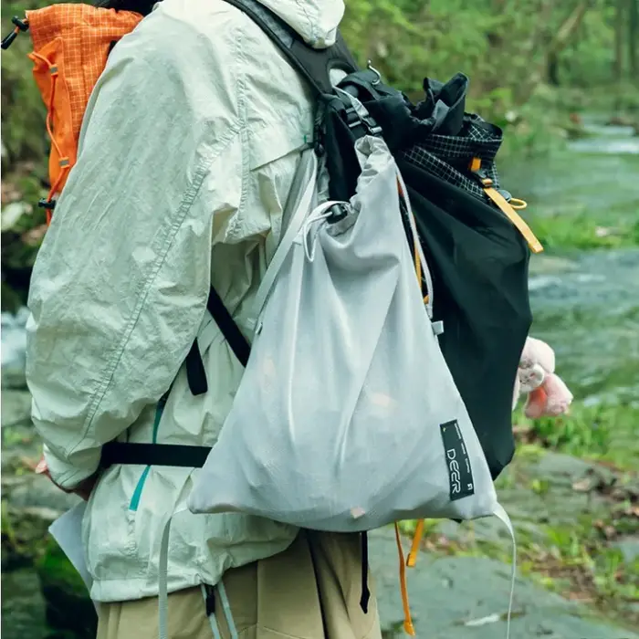 Pochette kangourou ultralégère imperméable en Dyneema