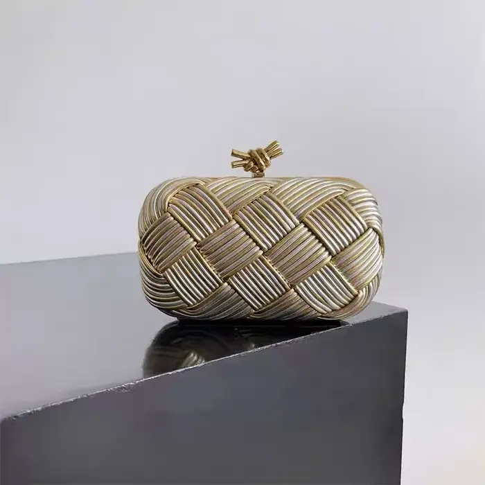 Pochette de soirée à la mode tissée à la main nouvellement conçue, sac à main, sac à main tissé et s