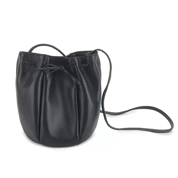 Sac seau à cordon en peau de mouton 2025 nouveau design de niche de printemps sac à bandoulière en cuir véritable mini