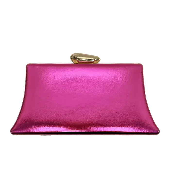 Pochette de soirée trapézoïdale fuchsia métallique brillante avec fermoir doré