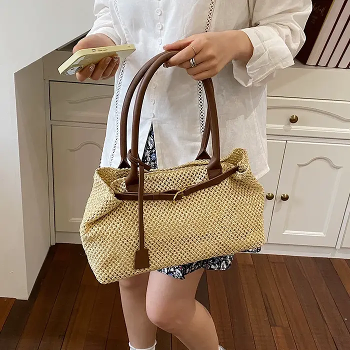 Sac à bandoulière en paille tressée décontracté pour femme, léger et élégant, avec boucle métallique, sac de voyage, de sortie ou de shopping