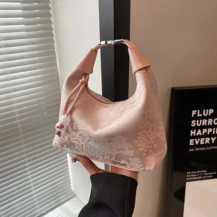 Sac à main brodé chinois à la mode