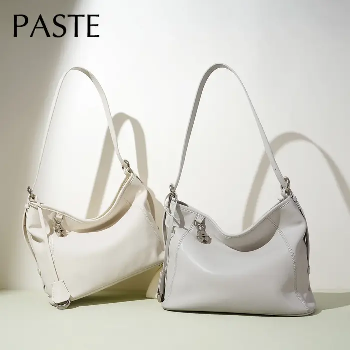 Sac à main en cuir de vache brillant pour femmes