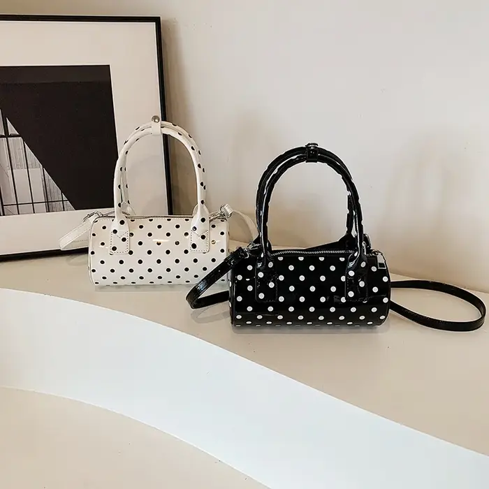 Sac à main en cuir PU à pois