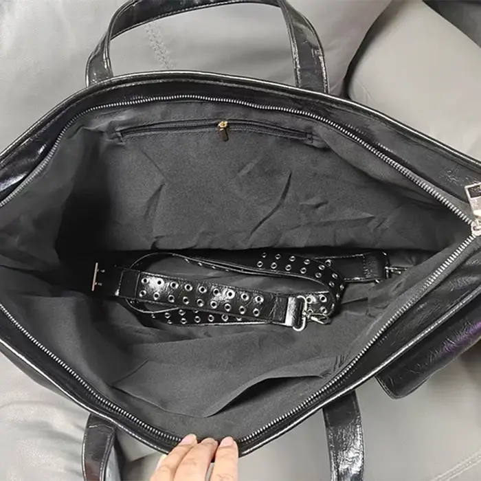 Sac fourre-tout vintage à rivets creux