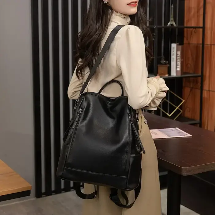 Sac à dos de marque en cuir véritable pour femmes, nouvelle mode voyage, sacs d'école de haute qualité, Sac à bandoulière décontracté, 2023
