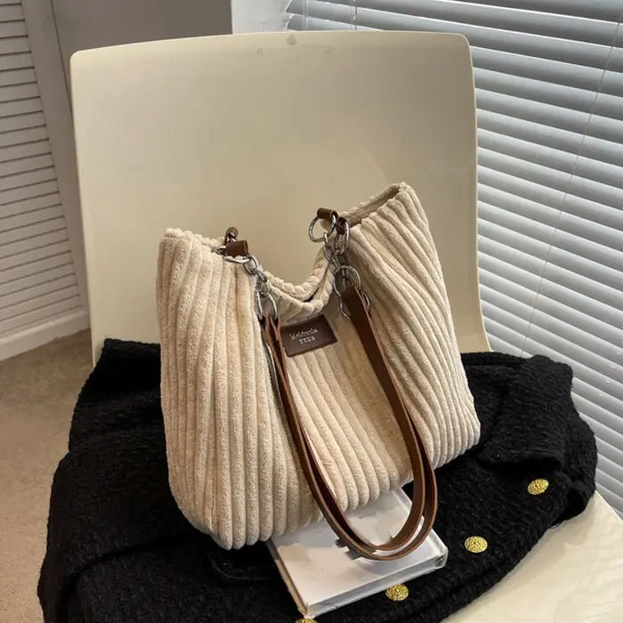 Sac à bandoulière en velours côtelé pour femmes