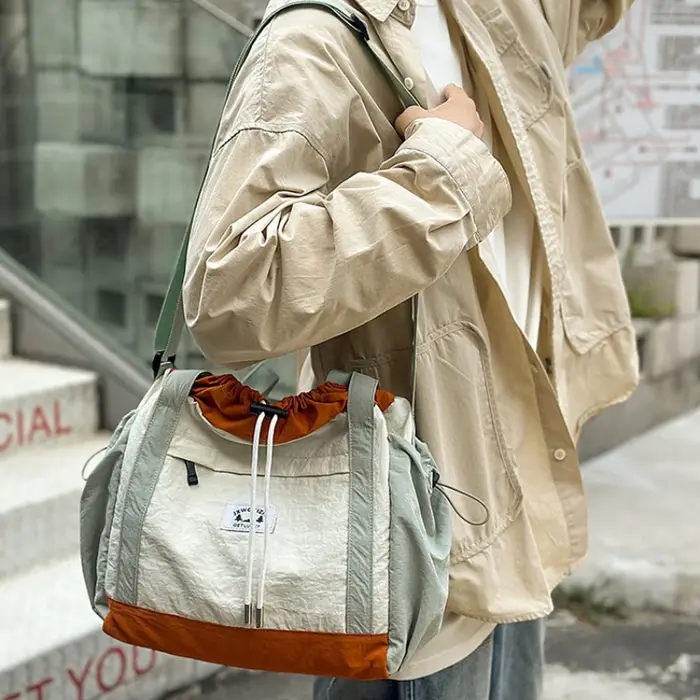 Sac à bandoulière à poignée supérieure Simple