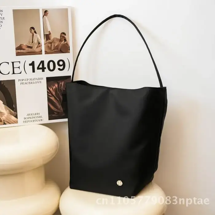Sac seau en Nylon pour femmes, léger, grande capacité, Style urbain minimaliste, sac à bandoulière a