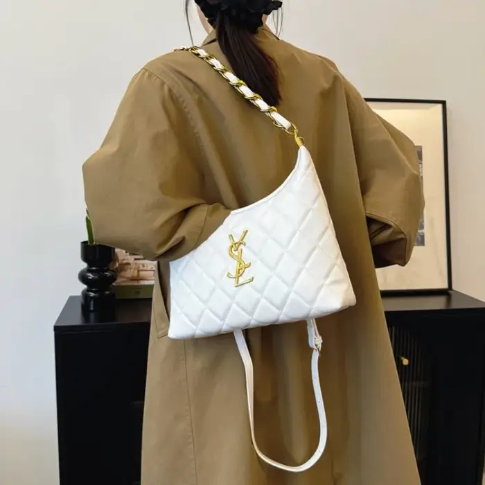 Sacs à bandoulière matelassés élégants pour femmes, nouvelle arrivée, design minimaliste et de niche