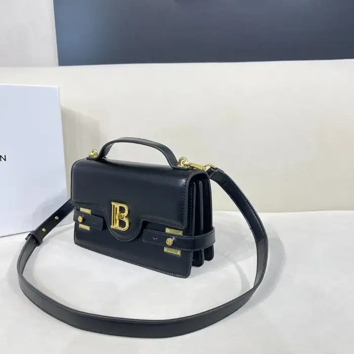 Sac à main rétro pour femme, nouveau design tendance 2026, sac bandoulière durable idéal pour le quo