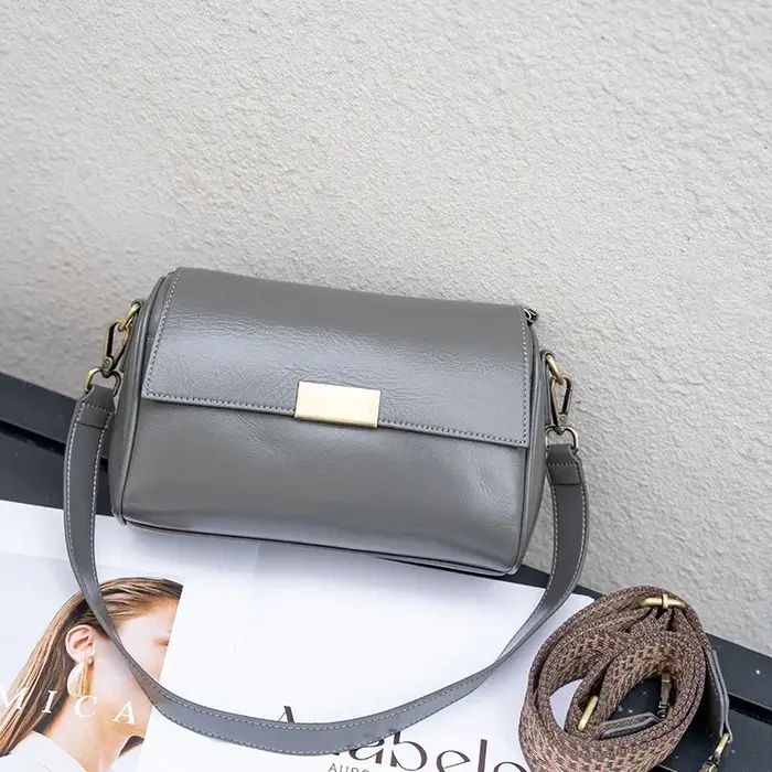 Sac à bandoulière en cuir de vache véritable pour femmes