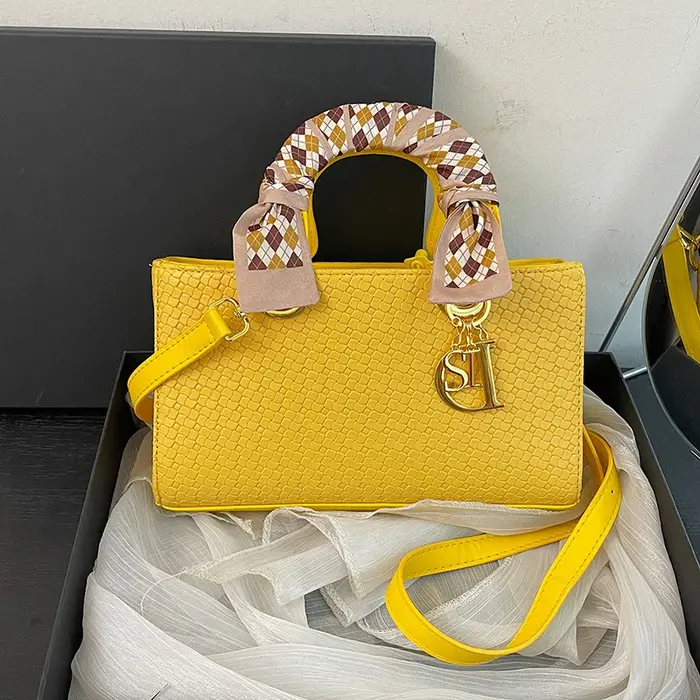 Sac fourre-tout en cuir de luxe pour dames – Sac à main inspiré de concepteur résistant à l'eau avec