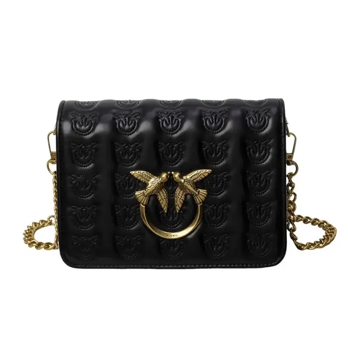 Sac à langer en cuir de créateur haut de gamme : Sac bandoulière élégant pour femme au style minimal
