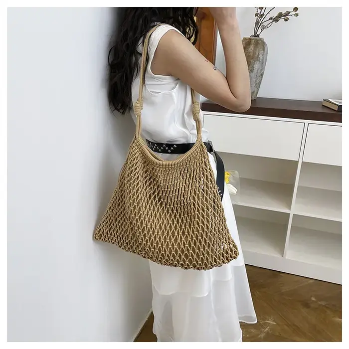 Sac à bandoulière de plage en paille tressée ajourée grande capacité pour femme