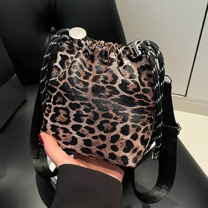 Mini sac pour femmes léopard en cuir seau sac à bandoulière petit sac de téléphone cordon sacs