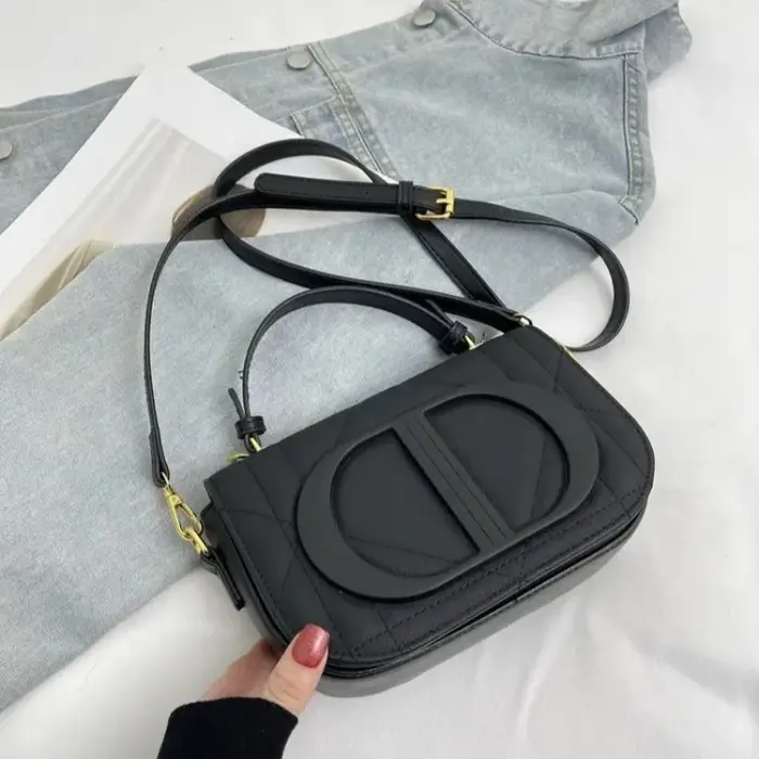 Sac à langer bandoulière de créateur : Sac à main élégant pour femme au look vintage minimaliste et grande capacité pour le shopping