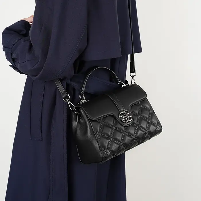 Nouveau sac pour femme à motif matelassé en cuir véritable-sac à bandoulière/sac fourre-tout à chaîn