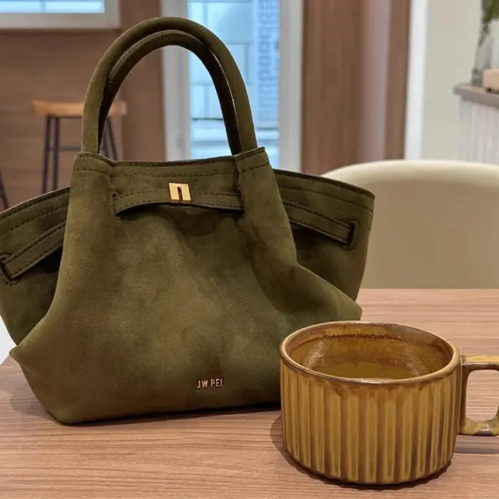 JW PEI 2026 Nouveau Sac à bandoulière pour femme, Mini sac fourre-tout en cuir végétalien de haute q