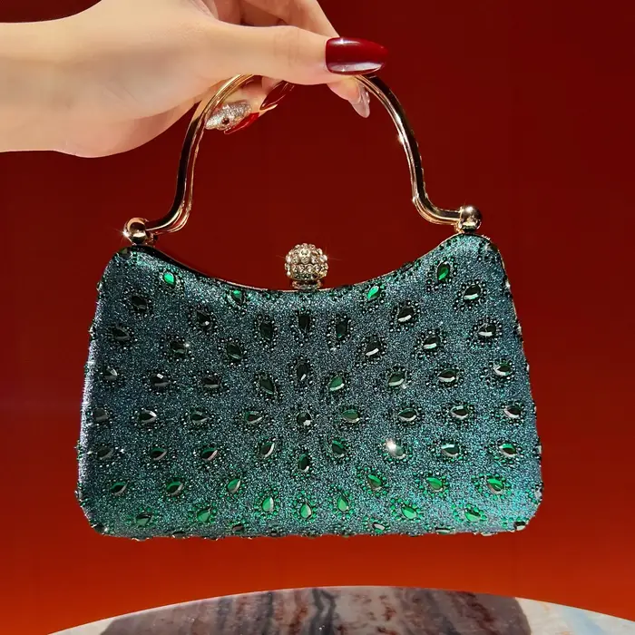 Nouveau sac à main serti de diamants