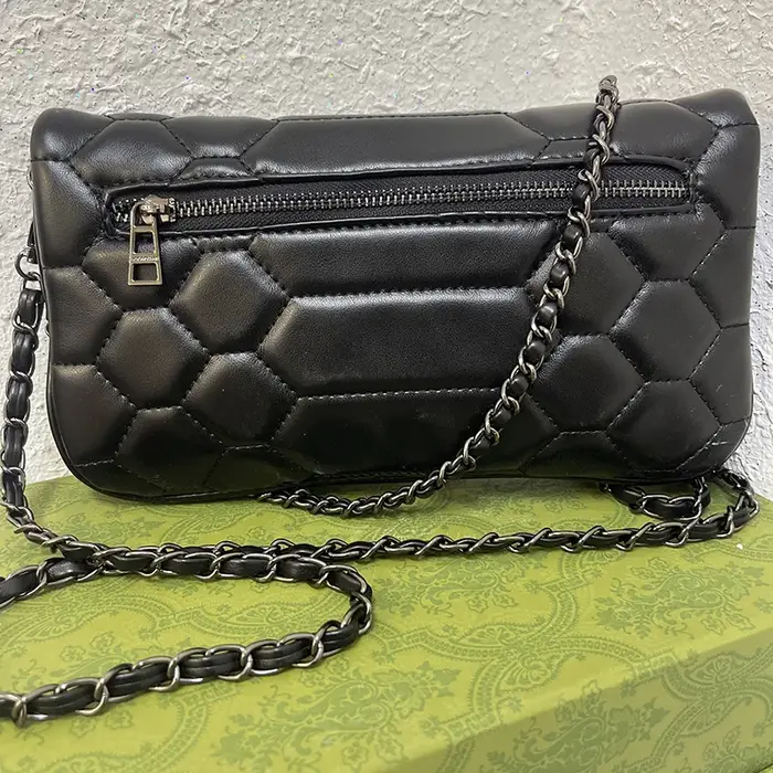 Sac bandoulière pour femme, sacs à épaule de créateur avec décoration en forme d'aile, accessoire de