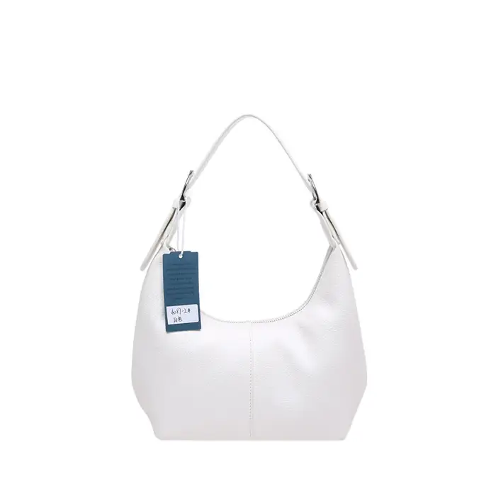 Sacs sous les bras pour femmes
