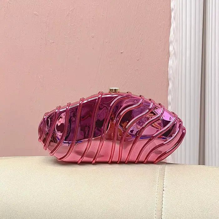 Pochette de soirée de luxe en acrylique avec chaîne pour femmes