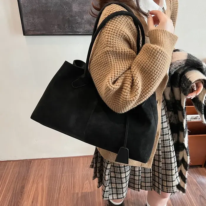 Sac à main polyvalent en faux daim pour femme