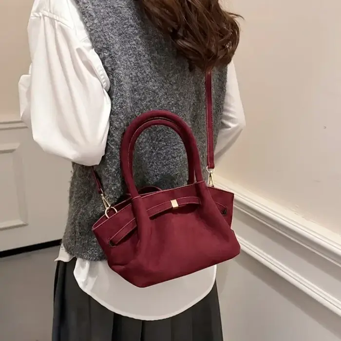 Sac à langer iconique en cuir de luxe pour femme