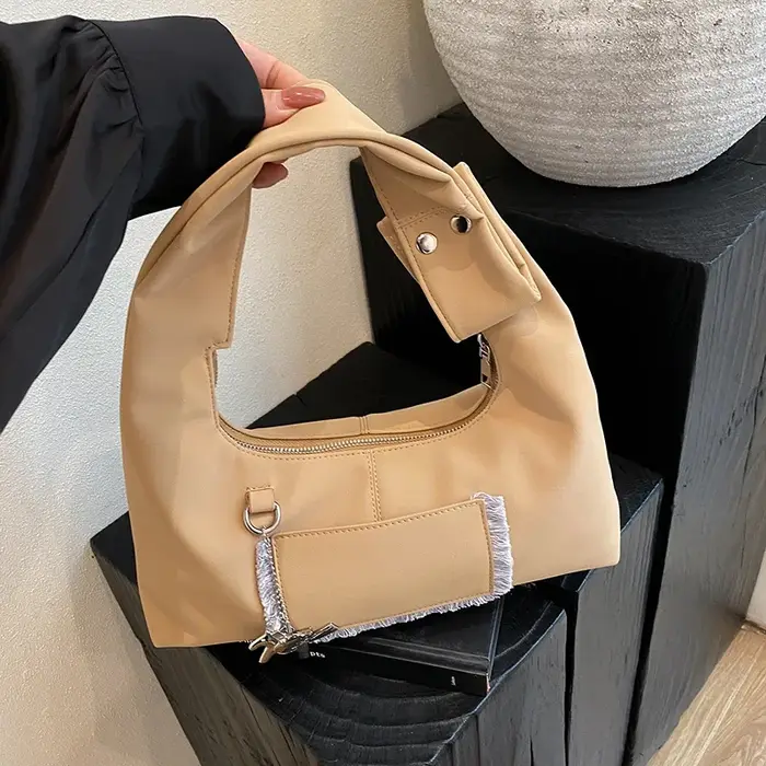 2025 nouveau Design sacs à main en Nylon femmes Hobo sac à bandoulière grande capacité Portable fourre-tout mode femme