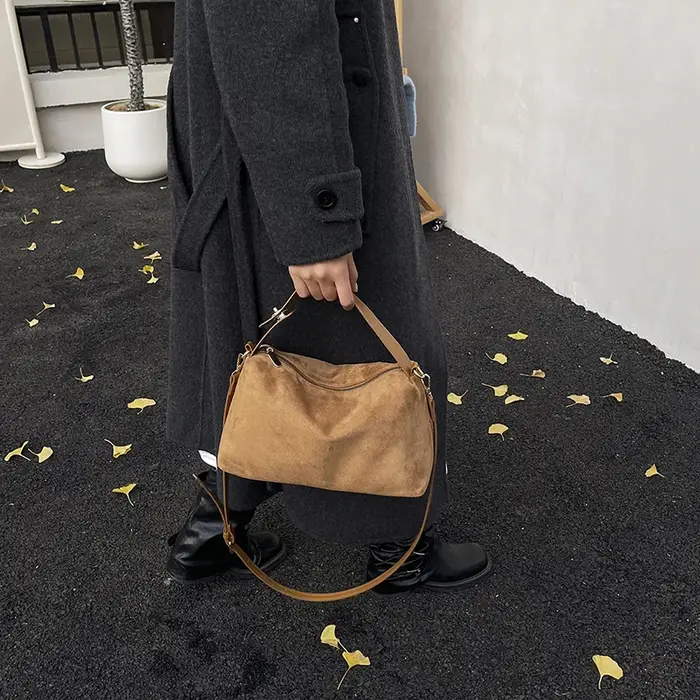 Sac à bandoulière en daim pour femmes