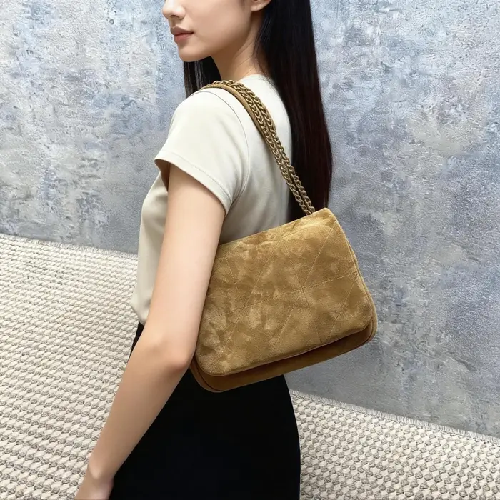 Sacs à main en daim, sacs seau, sacs fourre-tout élégants, sacs à bandoulière, grands sacs à main