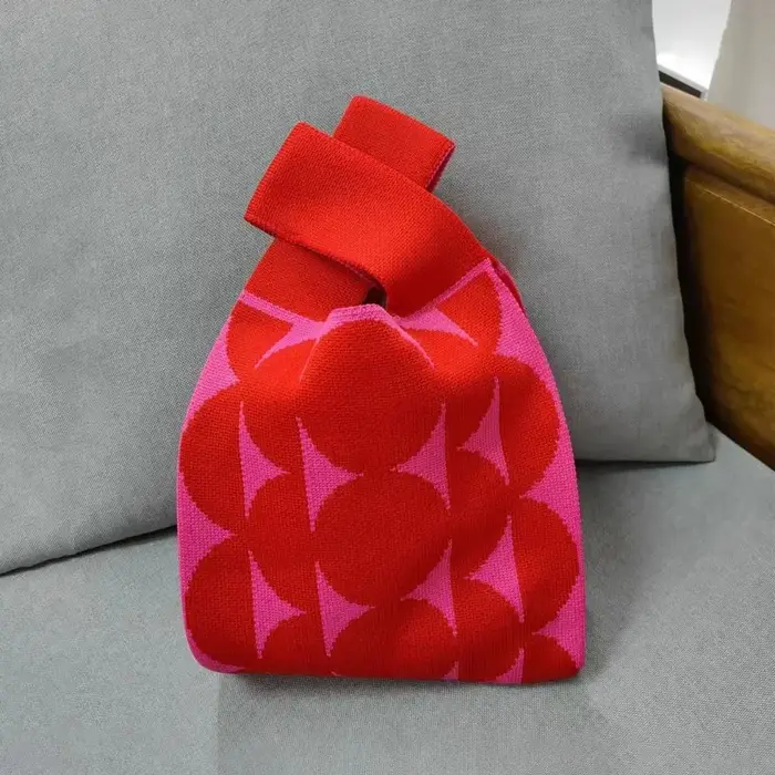 Sac à main en tricot fait à la main pour femmes