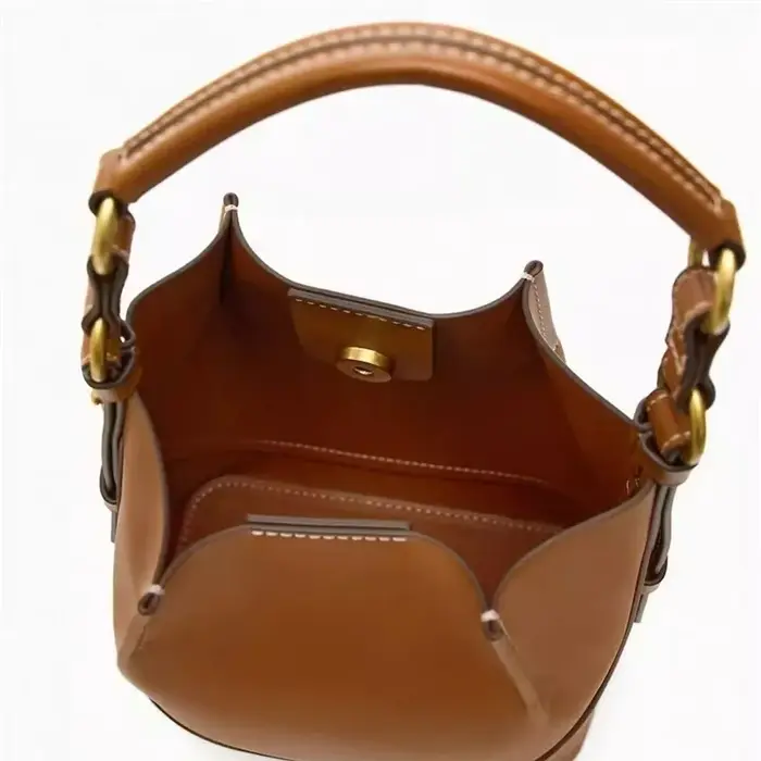 Mode nouveau sac pour femmes marron Style coréen cordon Portable bandoulière large
