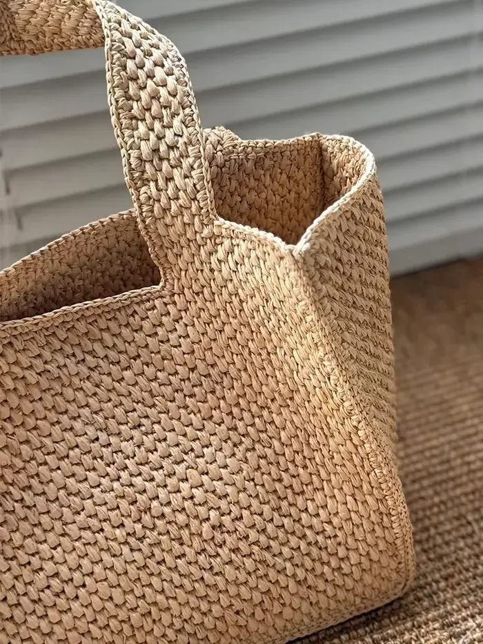 Sac cabas en raphia tressé fait main pour femme