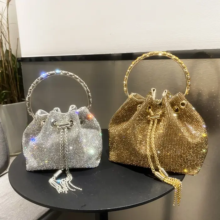 Sacs à main et pochettes de luxe pour femmes