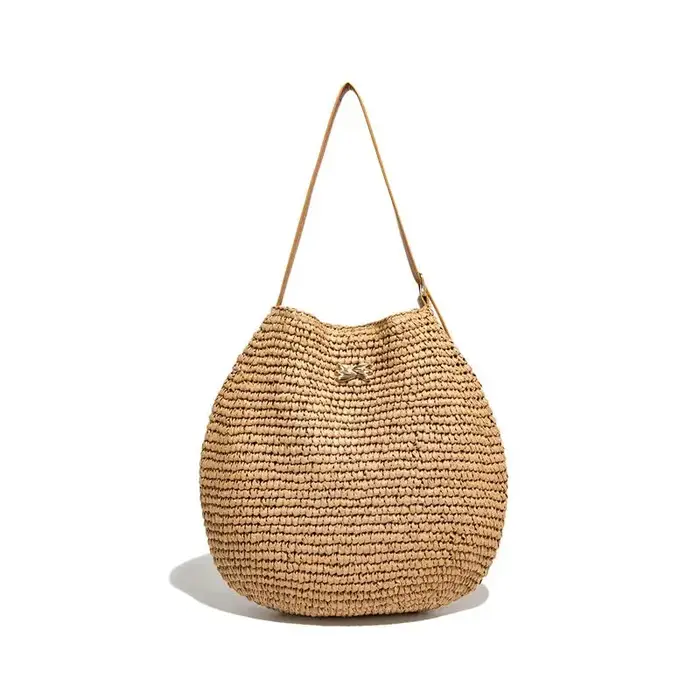Sac à bandoulière en paille de raphia tressé