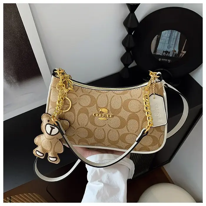 Sac à main de luxe pour femme, en cuir, élégant, petit sac carré, style haut de gamme, tendance, pour un usage quotidien.