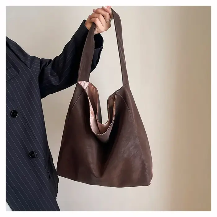 Faux daim couleur unie Simple fourre-tout décontracté 2025 hiver rétro sacs à bandoulière grande capacité tempérament