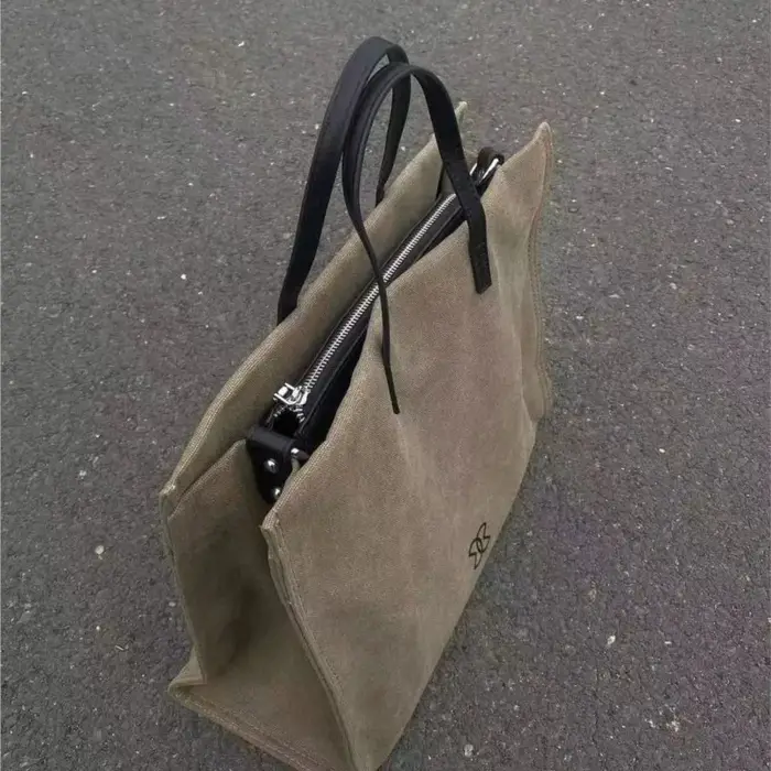 Sac fourre-tout minimaliste kaki pour femmes