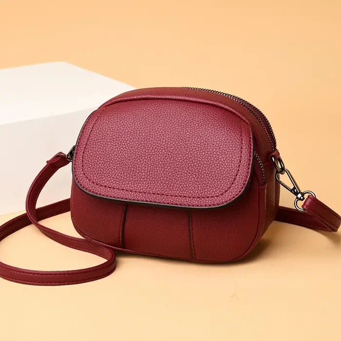 Sac bandoulière mini minimaliste et tendance pour femme