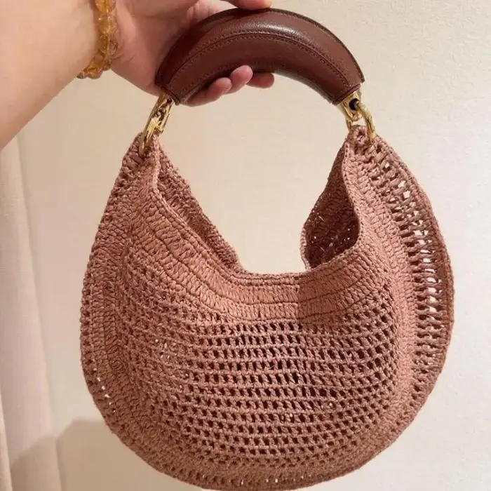 Sac fourre-tout élégant en paille tressée à la main