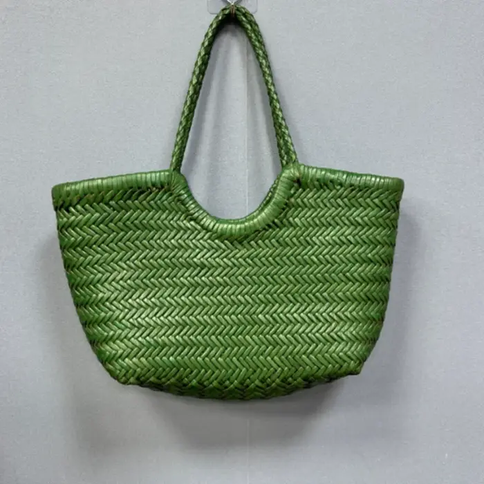 Cuir véritable de créateur tricoté à la main élégant Poignée femme fourre-tout Vintage sac