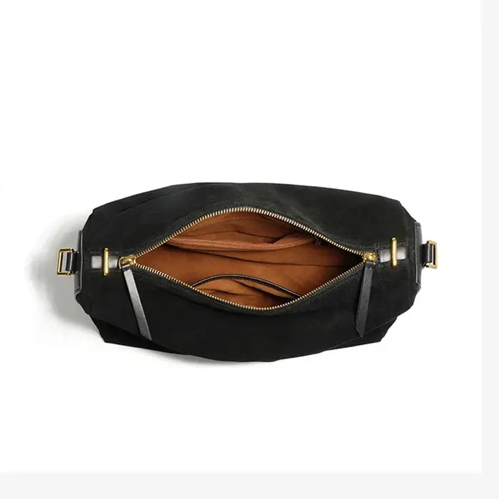 2026 hiver mat daim cuir fourre-tout haut de gamme tout-match peau de vache oreiller sac à bandoulière pour les femmes Chic grand dames sac à main Camel