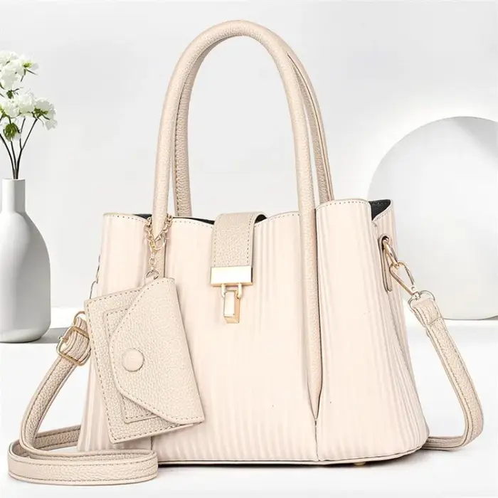 Sac à langer bandoulière pour femme en cuir